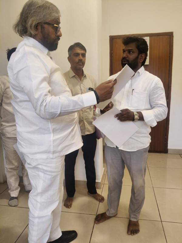 Illegal cutting of trees by contractor in Bellary: Request to be blacklisted