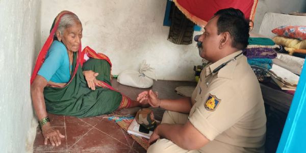 ಗಿರಿಸಾಗರ ಗ್ರಾಮದಲ್ಲಿ ಬೀಳಗಿ ಪೊಲೀಸರ ಜಾಗೃತಿ ಅಭಿಯಾನ
