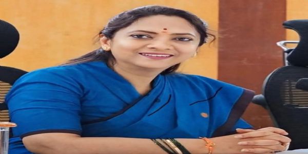 ಮಹಿಳಾ ಆರೋಗದ ಅಧ್ಯಕ್ಷೆ ಡಾ. ನಾಗಲಕ್ಷ್ಮೀ ಚೌಧರಿ ಧಾರವಾಡ ಜಿಲ್ಲಾ ಪ್ರವಾಸ