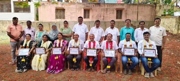 ಕೋಲಾರ ತಾಲ್ಲೂಕು ಪ್ರಾಥಮಿಕ ಶಾಲಾಶಿಕ್ಷಕರ ಸಂಘದ ಅಧ್ಯಕ್ಷರಾಗಿ ವೆಂಕಟಾಚಲಪತಿಗೌಡ ಮತ್ತು ಇತರೆ ಪದಾಧಿಕಾರಿಗಳು ಆಯ್ಕೆಯಾಗಿದ್ದಾರೆ.