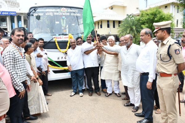 ಫೋಟೋ