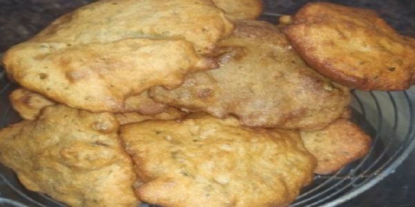 ಮಳೆಗಾಲದ ರುಚಿಗೆ ಉತ್ತರ ಕರ್ನಾಟಕದ ಜೋಳದ ವಡೆ
