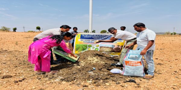 ಮಣ್ಣಿನ ಆರೋಗ್ಯ ರಕ್ಷಣೆಗೆ ವೈವಿಧ್ಯಮಯ ಬೆಳೆ ಪದ್ಧತಿ ಅನಿವಾರ್ಯ : ಡಾ.ರಮೇಶ ಎಂ.ಎನ್