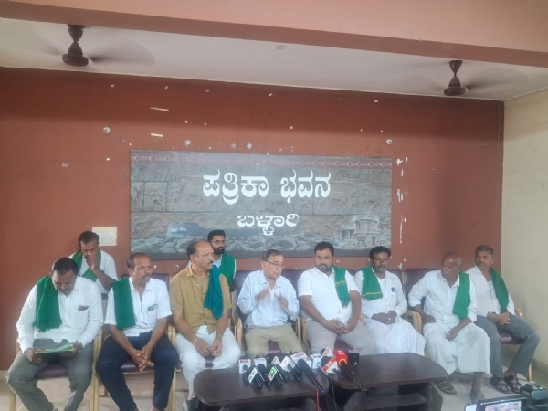ತುಂಗಭದ್ರ ಹೂಳು ತೆಗೆಯಿರಿ, ಇಲ್ಲವಾದಲ್ಲಿ ಪ್ರತಿಭಟನೆ : ಡಾ. ಜಿ. ಪುರುಷೋತ್ತಮ ಗೌಡ