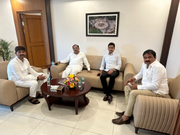 ಡಿಸಿಎಂ ಡಾ. ಜಿ. ಪರಮೇಶ್ವರ್ ಜೊತೆ ಶಾಸಕ ದ್ವಯರ ಸಮಾಲೋಚನೆ