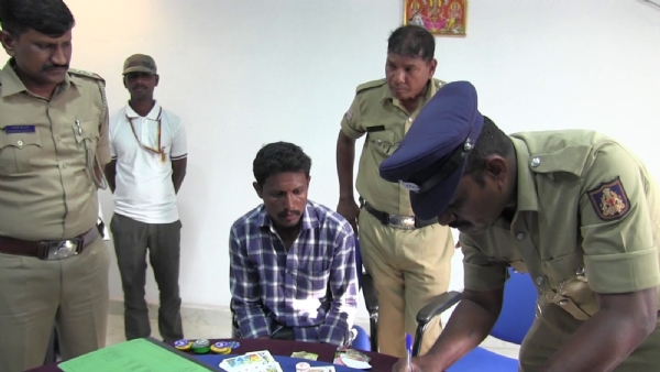 ಕುಡತಿನಿ : ಕ್ಲಬ್ಗಳ ಮೇಲೆ ದಾಳಿ, 69 ಜನರ ವಿರುದ್ಧ ಪ್ರಕರಣ