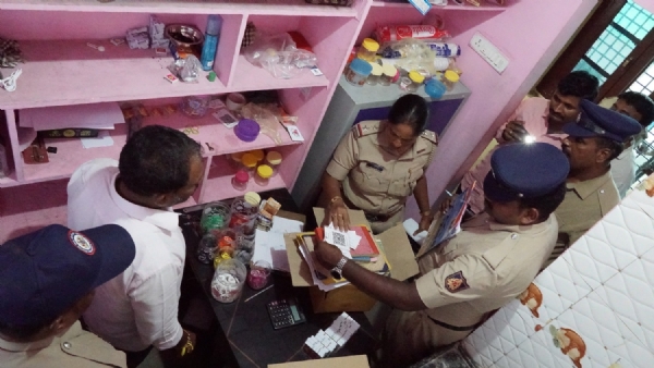 ಕುಡತಿನಿ : ಕ್ಲಬ್ಗಳ ಮೇಲೆ ದಾಳಿ, 69 ಜನರ ವಿರುದ್ಧ ಪ್ರಕರಣ