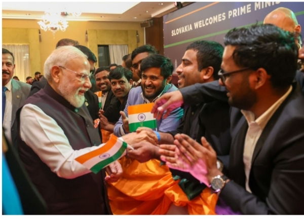 PM-Modi-Slovakia-Welcome PM-Modi-Slovakia-Welcome