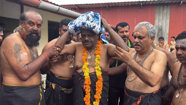 ಕುಮಾರಸ್ವಾಮಿ ಶಬರಿಮಲೆ ಯಾತ್ರೆ