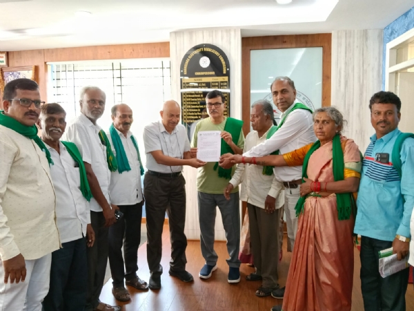 ಮನವಿ ಸಲ್ಲಿಕೆ ಮನವಿ ಸಲ್ಲಿಕೆ