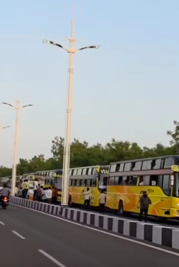 Bus