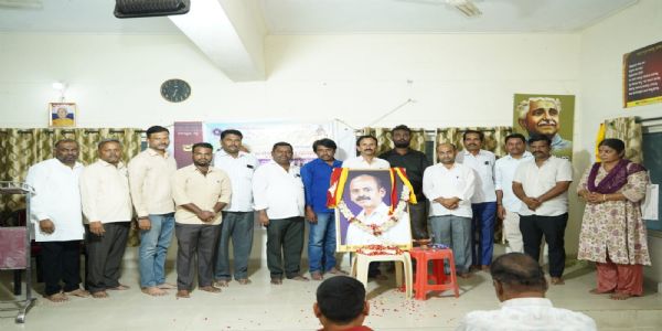 ಕಲಾವಿದರ ಸಂಕಷ್ಟಗಳಿಗೆ ನೆರವಾಗೋಣ : ಕಲ್ಯಾಣ ಶ್ರೀಗಳು