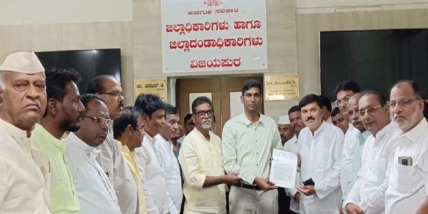 ಪರಿಷ್ಕರಣೆ ; ಆಕ್ಷೇಪಣೆಗಳ ಕುರಿತು ಜಿಲ್ಲಾಧಿಕಾರಿಗಳೊಂದಿಗೆ ಕಾಂಗ್ರೆಸ್ ಚರ್ಚೆ : ಯಾವುದೇ ಸಮುದಾಯವನ್ನು ಗುರಿಯಾಗಿಸದಂತೆ ಮನವಿ