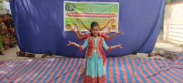 ರಂಗಭೂಮಿ ಸೇವೆಗೆ ಹೇಮೇಶ್ವರರ ಕೊಡುಗೆ ಅಪಾರ : ಬಿ. ಸಿದ್ದಪ್ಪ ರಂಗಭೂಮಿ ಸೇವೆಗೆ ಹೇಮೇಶ್ವರರ ಕೊಡುಗೆ ಅಪಾರ : ಬಿ. ಸಿದ್ದಪ್ಪ