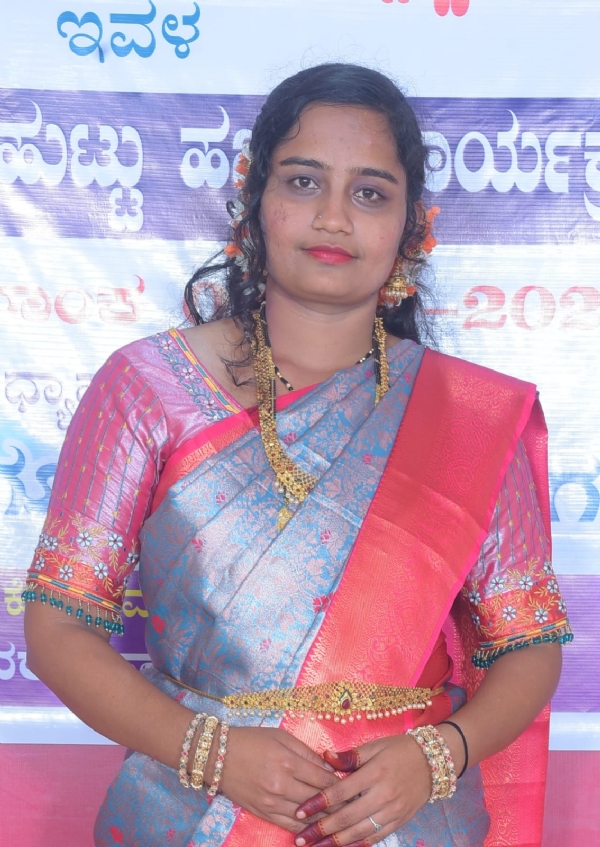 ಅಮೀನಾಬಿ ಲಾಲಸಾಬ ನದಾಫ ಅಮೀನಾಬಿ ಲಾಲಸಾಬ ನದಾಫ