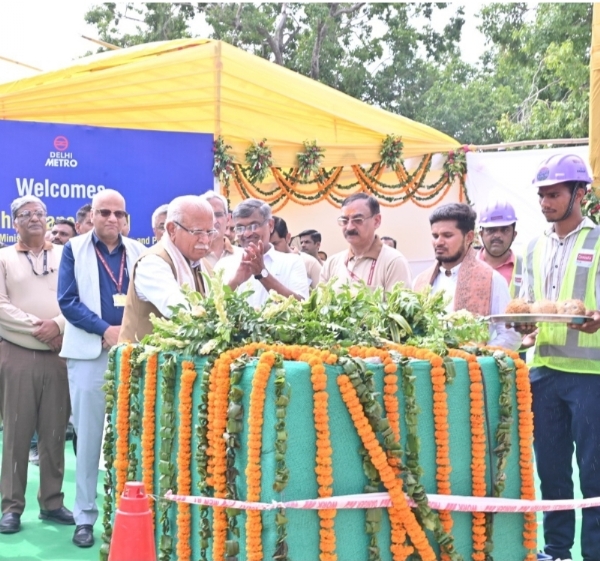 ಮೆಟ್ರೋ ಕಾಮಗಾರಿಗೆ ಚಾಲನೆ ಮೆಟ್ರೋ ಕಾಮಗಾರಿಗೆ ಚಾಲನೆ