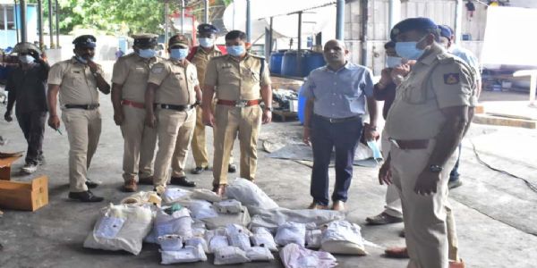 ಕೆಜಿಎಫ್ ಪೊಲೀಸರಿಂದ ವಶಪಡಿಸಿಕೊಂಡ ಮಾದಕ ವಸ್ತುಗಳ ನಾಶ