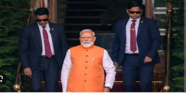 ಸೆಶೆಲ್ಸ್ ಗೆ ಪ್ರಧಾನಿ ಮೋದಿ ಮೂರು ದಿನಗಳ ಭೇಟಿ