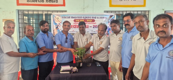 ಕೆ.ಯು.ಡಬ್ಲೂ.ಜೆ ಪತ್ರಕರ್ತರ ಕ್ರಿಕೆಟ್ ಪಂದ್ಯಾವಳಿಗೆ ವಿಠಲ್ ಜಾಬಗೌಡರ್ ಚಾಲನೆ