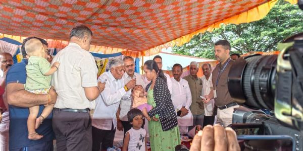 ತುಮಕೂರಿನಲ್ಲಿ ಪೋಲಿಯೋ ಲಸಿಕಾ ಅಭಿಯಾನಕ್ಕೆ ಚಾಲನೆ