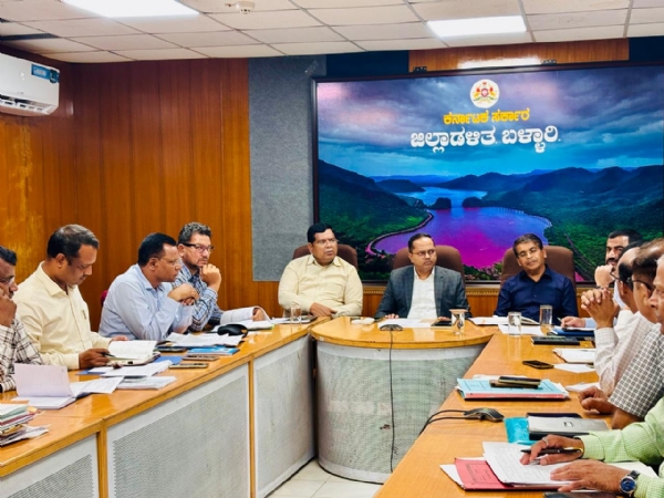 ಬಳ್ಳಾರಿ ಜಿಲ್ಲೆಯಲ್ಲಿ ಭಾರೀ ಮಳೆಯ ಸಾಧ್ಯತೆ : ಡಿಸಿ ಬಳ್ಳಾರಿ ಜಿಲ್ಲೆಯಲ್ಲಿ ಭಾರೀ ಮಳೆಯ ಸಾಧ್ಯತೆ : ಡಿಸಿ