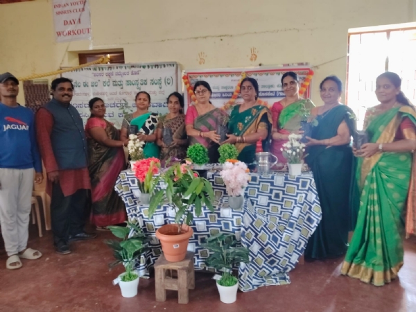 ಕೋಲಾರ ನಗರದ ಗಾಂಧಿನಗರ ಸರ್ಕಾರಿ ಮಾದರಿ ಹಿರಿಯ ಪ್ರಾಥಮಿಕ ಶಾಲೆಯಲ್ಲಿ ವಿಶ್ವ ಪರಿಸರ ದಿನಾಚರಣೆ ಆಚರಿಸಲಾಯಿತು.