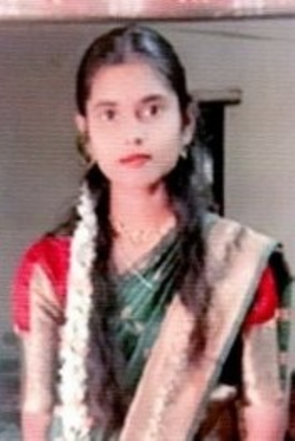 Leprosy: Young woman missing