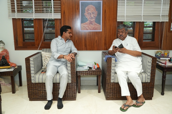 MLA Nara Bharatha Reddy meets KPCC President