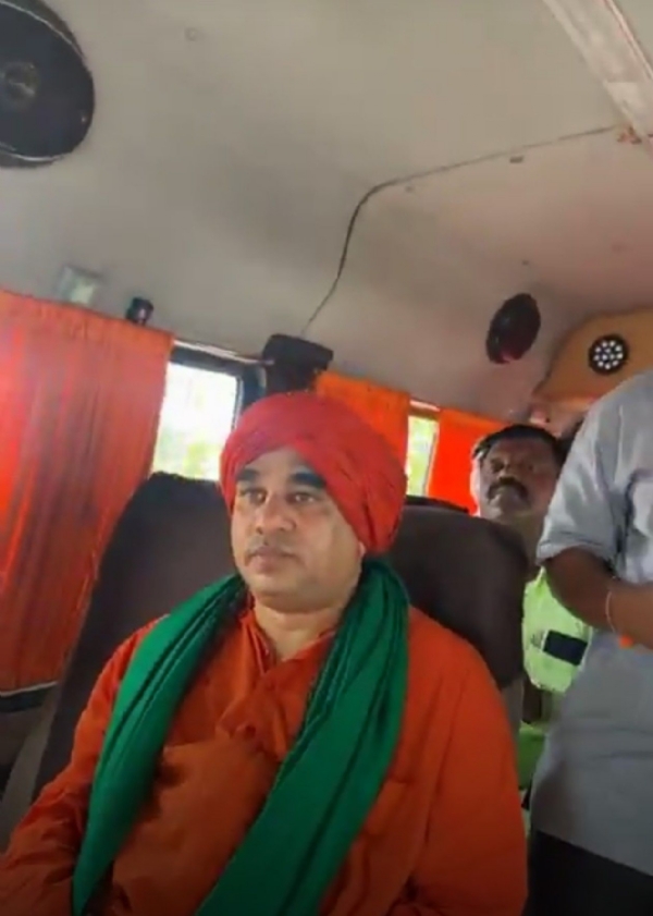 ಸ್ವಾಮೀಜಿ ಸ್ವಾಮೀಜಿ