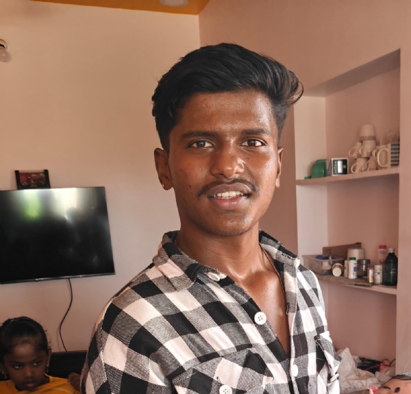 ಬಳ್ಳಾರಿಯಲ್ಲಿ ಮತ್ತೋರ್ವ ಯುವ ನೇಣು ಬಿಗಿದ ಸ್ಥಿತಿಯಲ್ಲಿ ಪತ್ತೆ