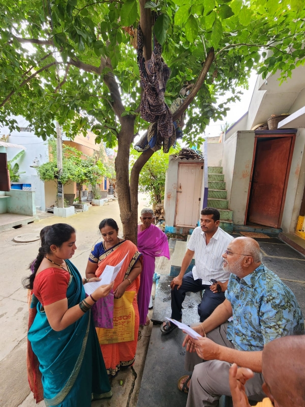 ಎಸ್ಐಆರ್ ಎನ್ಯೂಮರೇಶನ್ ಜಾಗೃತಿಯಲ್ಲಿ ಸಕ್ರಿಯವಾಗಿರುವ ಶಾಸಕ ವೈ.ಎಂ. ಸತೀಶ್ ಎಸ್ಐಆರ್ ಎನ್ಯೂಮರೇಶನ್ ಜಾಗೃತಿಯಲ್ಲಿ ಸಕ್ರಿಯವಾಗಿರುವ ಶಾಸಕ ವೈ.ಎಂ. ಸತೀಶ್