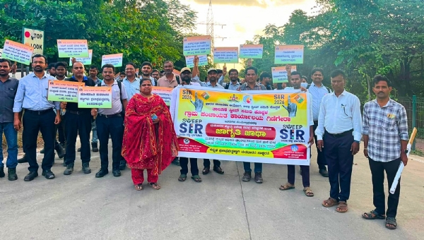 ವಿಶೇಷ ಸಮಗ್ರ ಪರಿಷ್ಕರಣೆ : ಹೊಸಕನಕಾಪುರದ ವಿಶೇಷ ಸಮಗ್ರ ಪರಿಷ್ಕರಣೆ : ಹೊಸಕನಕಾಪುರದ