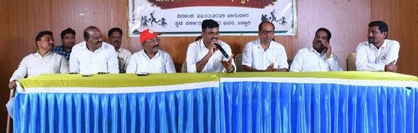 ಜುಲೈ 11 ರಂದು ಬೆಂಗಳೂರಿನಲ್ಲಿ ಅಭಿನಂದನಾ ಹಾಗೂ ಹಕ್ಕೊತ್ತಾಯ : ಬಳ್ಳಾರಿಯಿಂದ 500ಕ್ಕೂ ಹೆಚ್ಚು ನೌಕರರು ಜುಲೈ 11 ರಂದು ಬೆಂಗಳೂರಿನಲ್ಲಿ ಅಭಿನಂದನಾ ಹಾಗೂ ಹಕ್ಕೊತ್ತಾಯ : ಬಳ್ಳಾರಿಯಿಂದ 500ಕ್ಕೂ ಹೆಚ್ಚು ನೌಕರರು