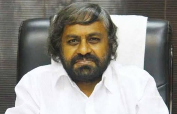 ಖಂಡ್ರೆ ಸಂಗ್ರಹ ಚಿತ್ರ ಖಂಡ್ರೆ ಸಂಗ್ರಹ ಚಿತ್ರ