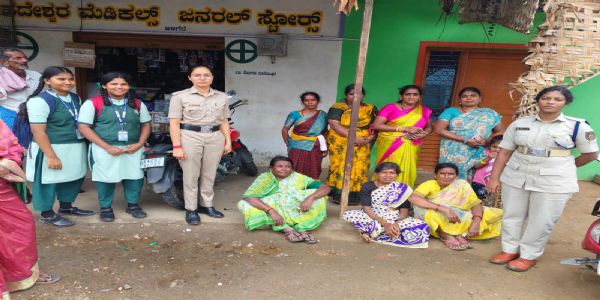ಮೈಸೂರಿನಲ್ಲಿ ಅಕ್ಕಪಡೆ ವತಿಯಿಂದ ಜಾಗೃತಿ ಕಾರ್ಯಕ್ರಮ