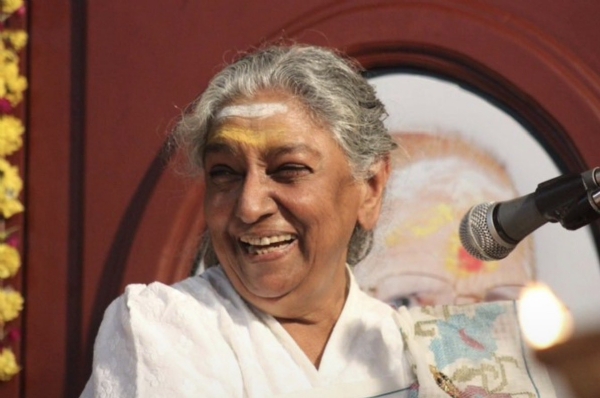 ಎಸ್.ಜಾನಕಿ ಸಂಗ್ರಹ ಚಿತ್ರ