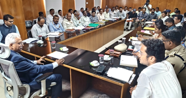 Work hard for the development of the district: Lokayukta Justice B.S. Patil Work hard for the development of the district: Lokayukta Justice B.S. Patil