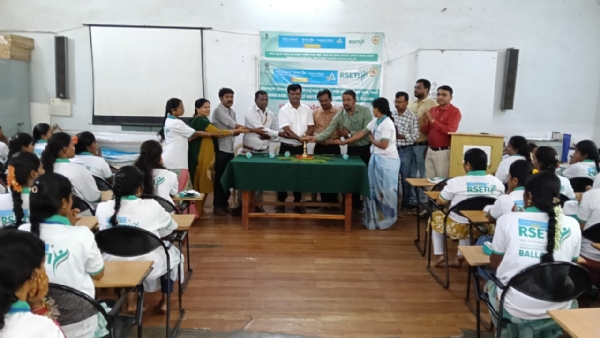 Women should be economically developed: Ramakrishna