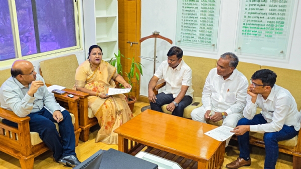 ಕೊಪ್ಪಳ : 11-ಎ ವಿತರಣಾ ಕಾಲುವೆವರೆಗೆ ನೀರು ಹರಿಸಲು ಜಿಲ್ಲಾಧಿಕಾರಿಗಳಿಗೆ ಮನವಿ.