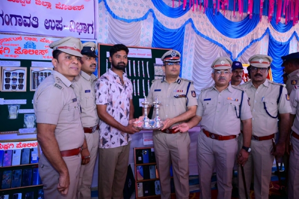 Talent award for students from police families Talent award for students from police families