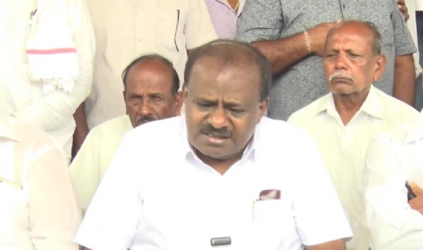 HD Kumaraswamy Emotional Statement in Hassan HD Kumaraswamy Emotional Statement in Hassan