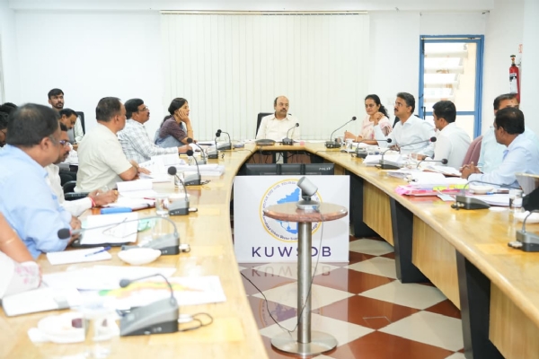 Dr. Yathindra Siddaramaiah Reviews KUWSDB Progress Dr. Yathindra Siddaramaiah Reviews KUWSDB Progress