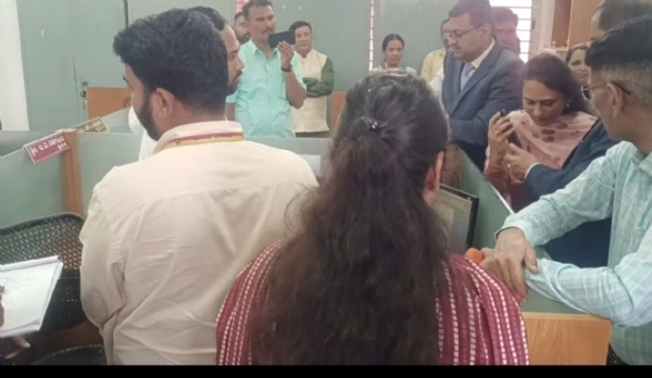 ಪರಿಶೀಲನೆ ಪರಿಶೀಲನೆ