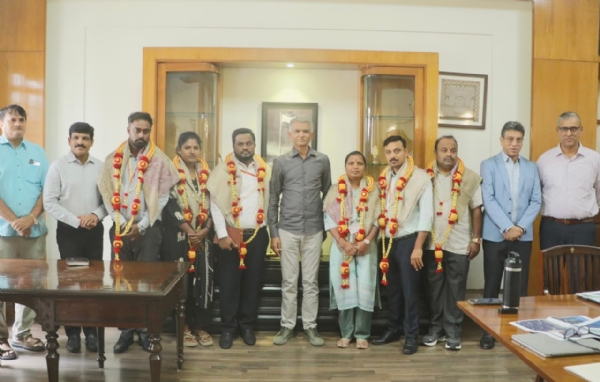 Felicitations for Brave BBMP Officers Felicitations for Brave BBMP Officers