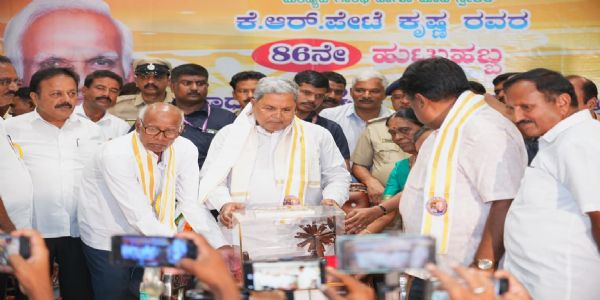 ಚುನಾವಣಾ ರಾಜಕೀಯಕ್ಕೆ ನಿವೃತ್ತಿ ಘೋಷಿಸಿದ ಸಿದ್ದರಾಮಯ್ಯ