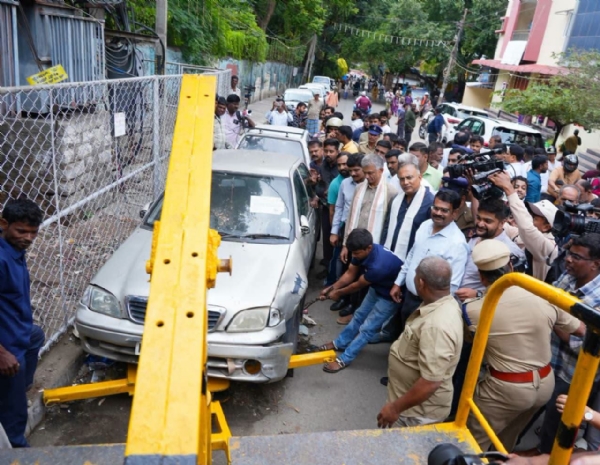 bengaluru abandoned vehicles
