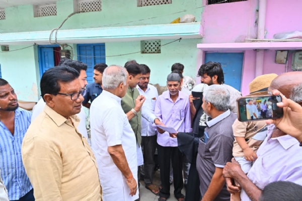 ಮತದಾನ ಪರಿಷ್ಕರಣೆಯಲ್ಲಿ ಎಲ್ಲರ ಸಹಕಾರ ಅಗತ್ಯ- ಎನ್ಎಸ್ ಬೋಸರಾಜು ಮತದಾನ ಪರಿಷ್ಕರಣೆಯಲ್ಲಿ ಎಲ್ಲರ ಸಹಕಾರ ಅಗತ್ಯ- ಎನ್ಎಸ್ ಬೋಸರಾಜು