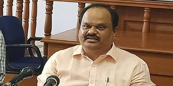 ಕೋಲಾರದಲ್ಲಿ ಮನೆಮನೆಗೆ ತೆರಳಿ ಗಣತಿ ಕಾರ್ಯ ನಡೆಸಲು ಜಿಲ್ಲಾಧಿಕಾರಿಗಳ ಸೂಚನೆ
