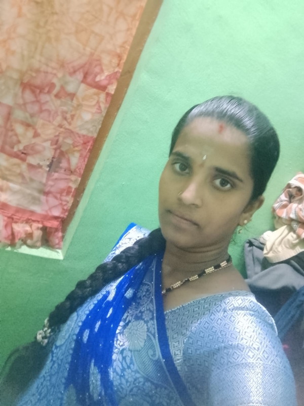 ಬಳ್ಳಾರಿ: ಪತಿಯಿಂದ ಪತ್ನಿ ಮತ್ತು ಮಗಳ ಕೊಲೆ, ಶರಣಾಗತಿ ಬಳ್ಳಾರಿ: ಪತಿಯಿಂದ ಪತ್ನಿ ಮತ್ತು ಮಗಳ ಕೊಲೆ, ಶರಣಾಗತಿ