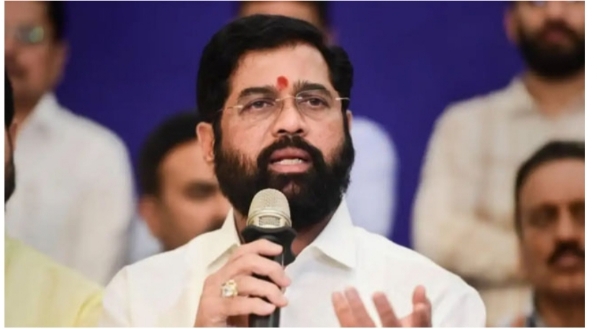 ಏಕನಾಥ ಸಿಂಧೆ ಸಂಗ್ರಹ ಚಿತ್ರ ಏಕನಾಥ ಸಿಂಧೆ ಸಂಗ್ರಹ ಚಿತ್ರ
